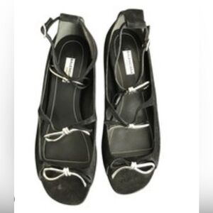 BALENCIAGA bow flat sandals in black size 38.5